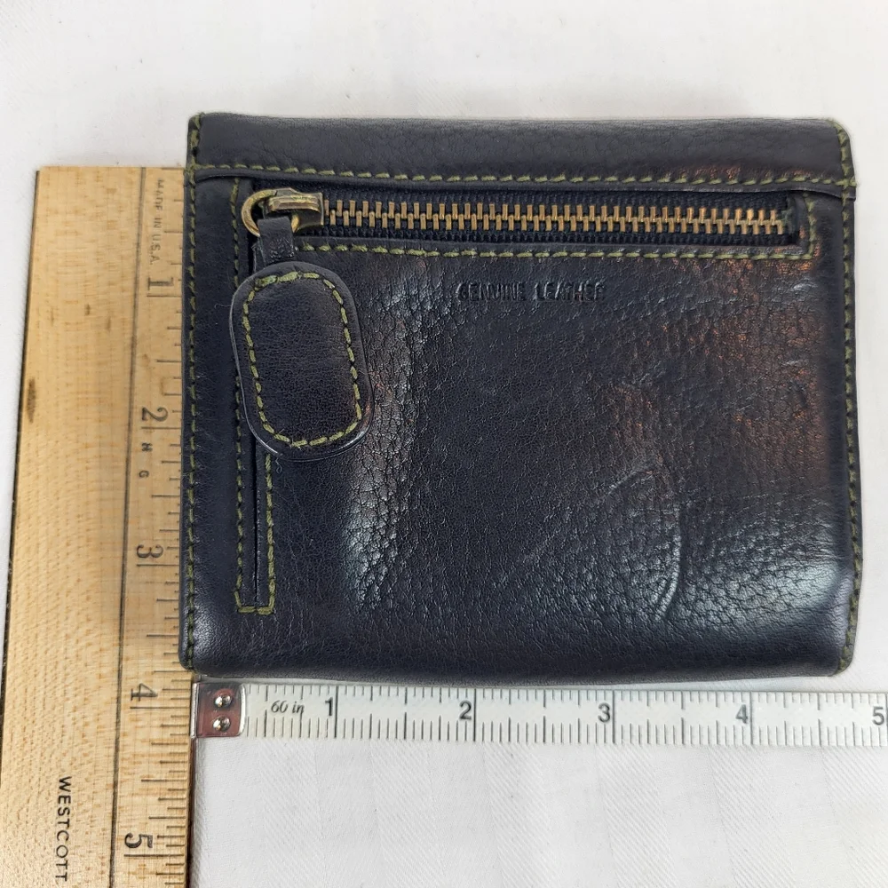 Fossil Black Leather WALLET Snaps Zipper Coin Purse Cards ID 4.5x4 Pebbled - Picture 3 of 13